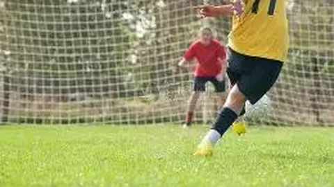 中超四强上赛季齐取胜 海港后防再失守连续4战丢10球_赛事_鹏城_古斯塔沃