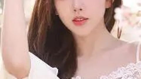 德泽尔比盛赞：格林伍德，欧洲顶级锋线新星，成长之路仍璀璨耀眼